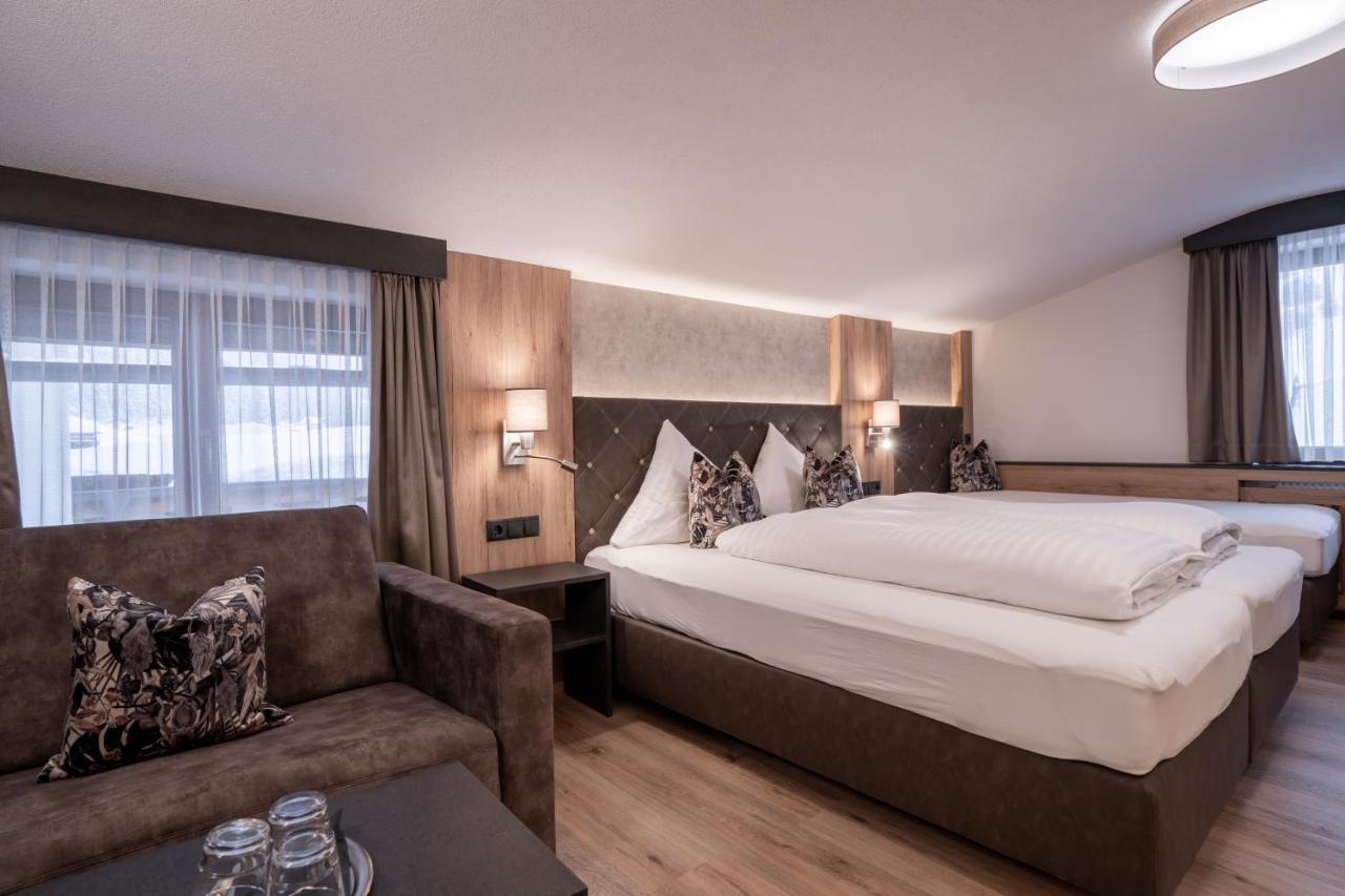 Alphotel Garni Salner Ишгль Экстерьер фото