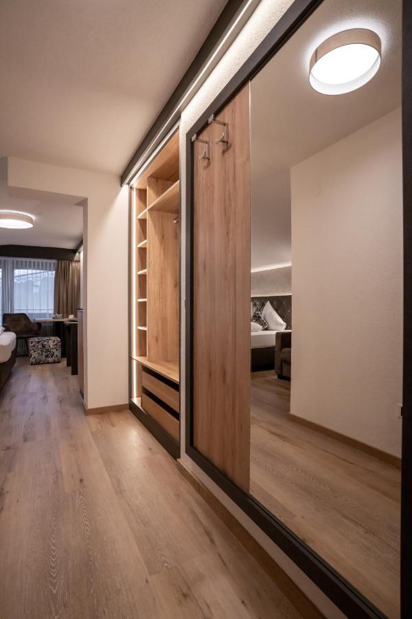 Alphotel Garni Salner Ишгль Экстерьер фото